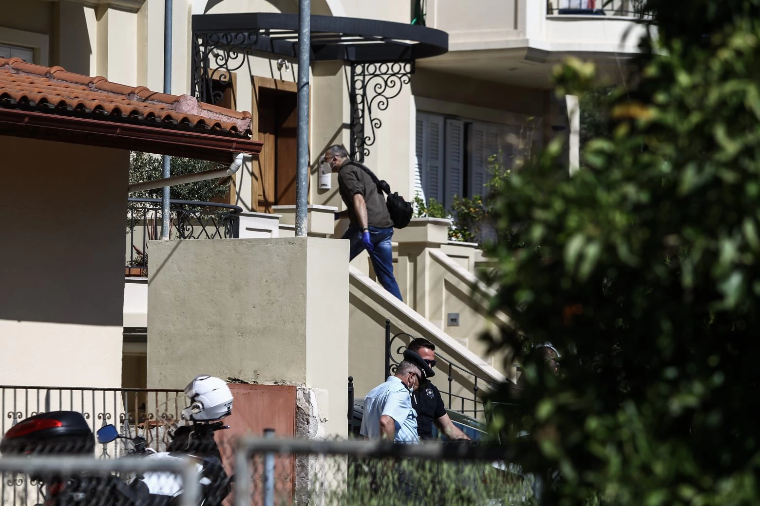 Γλυκά Νερά: Στενεύει ο κλοιός γύρω από τους δολοφόνους της 20χρονης Καρολάιν